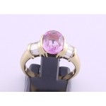 18CT Pink Saphire Ring SOLD